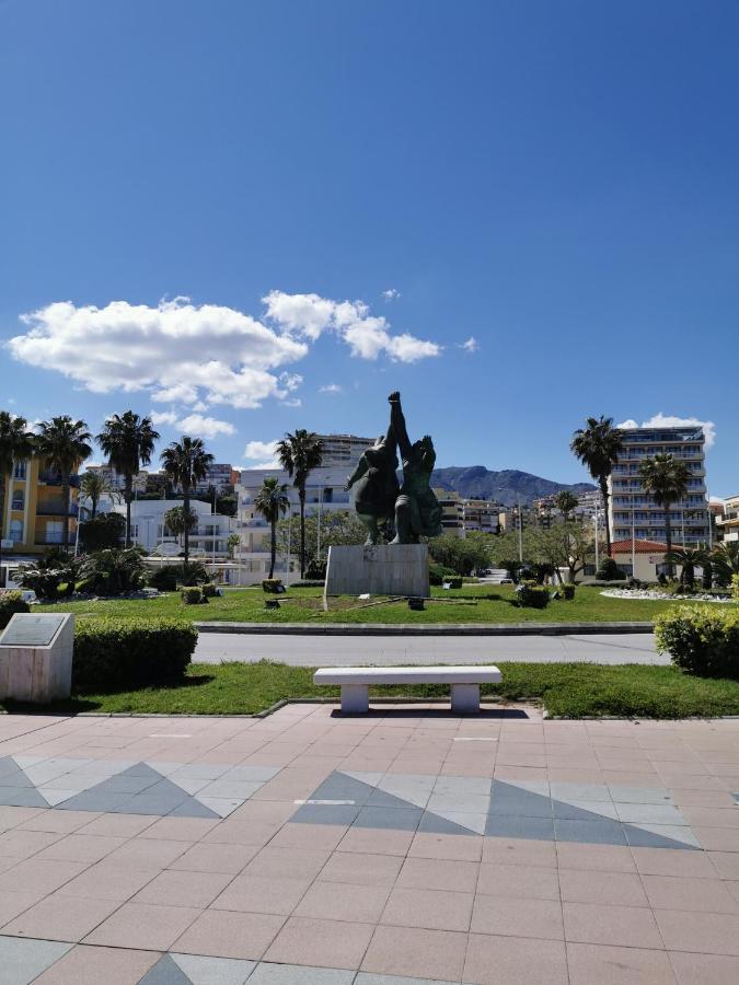 Lido Beachfront Apartament Torremolinos